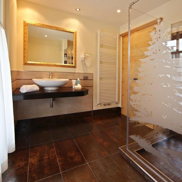 Hotel El Pilon - Suite Deluxe con Vasca Idromassaggio - 2