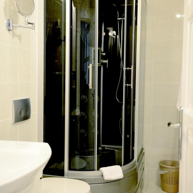 Hotel Sanja former Oliva - Dvokrevetna Soba sa Bračnim Krevetom - 6