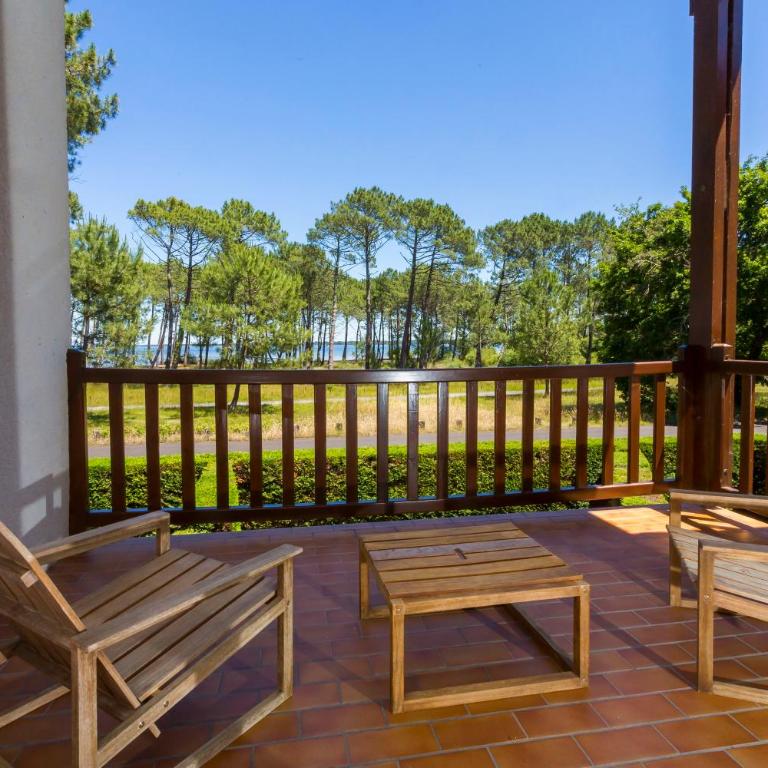 Duplex T3 2 étoiles bord de lac 65mcarrés - Apartment - auf 2 Etagen - 10
