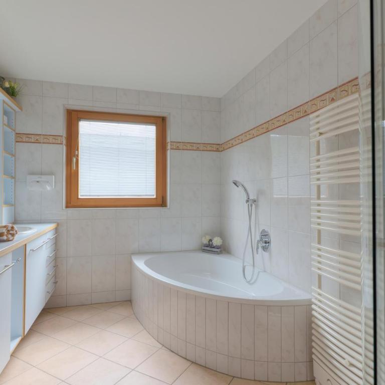 AKTIV Apartments by Peak Stay - Deluxe Apartment mit 1 Schlafzimmer - 6