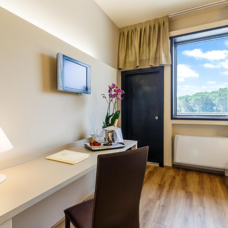 Hotel Country Club - Camera Classic Doppia con Letti Singoli - 1