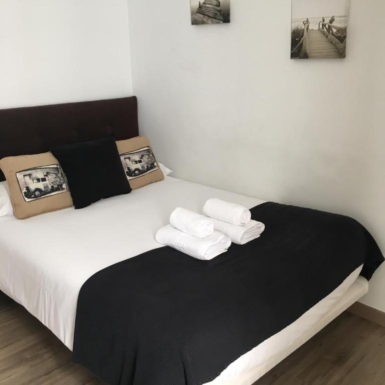 Pensión Residencia Fonseca - Habitación Doble Estándar con baño compartido - 5
