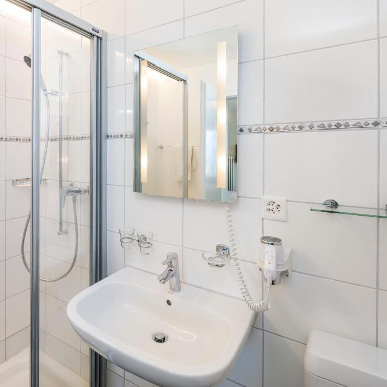 Hotel Sonnenberg - Doppelzimmer - 5