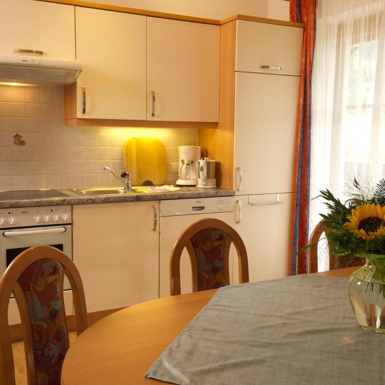 Gästehaus Brigitte - Apartment mit 3 Schlafzimmern - 3