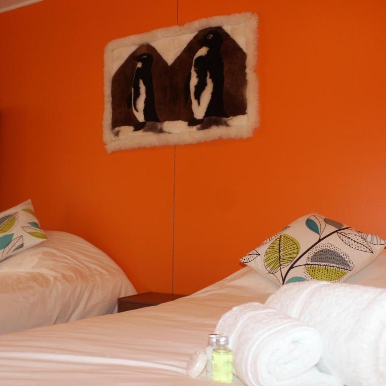 Hostal Baquedano - Twin Room with Private Bathroom - 1