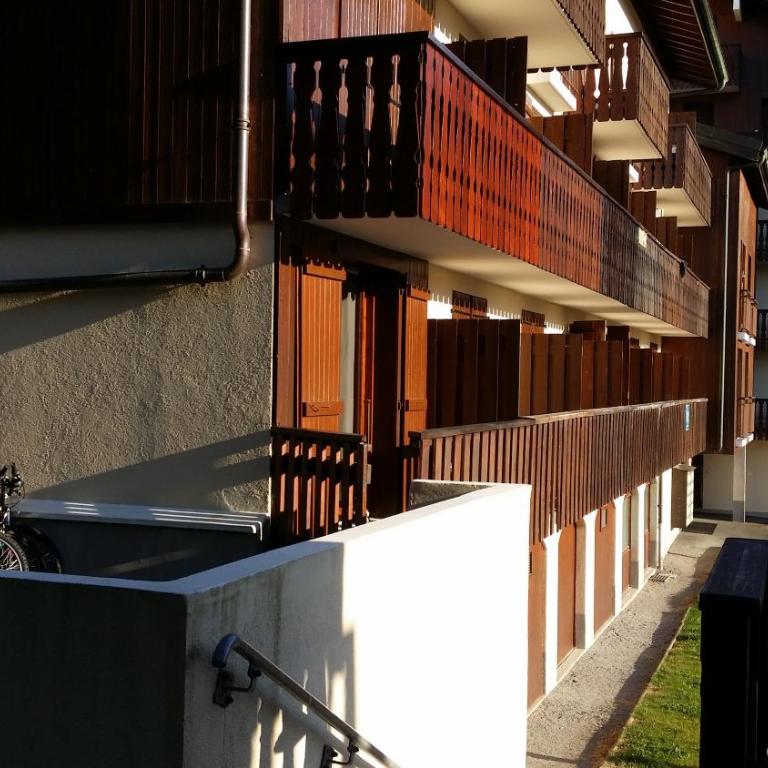 Grand Studio - Apartment with Mountain View - 13