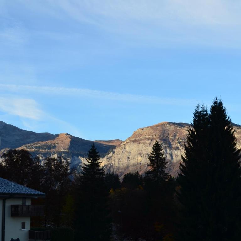 Grand Studio - Apartment with Mountain View - 15