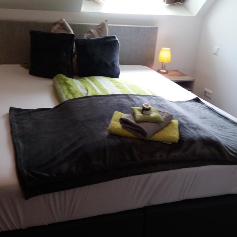 Die Schlafstube - Bed & Breakfast - Single Room with Private Bathroom - 1