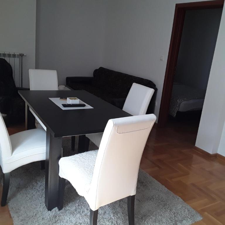 Apartmani Ivanovic - One-Bedroom Apartment - 2