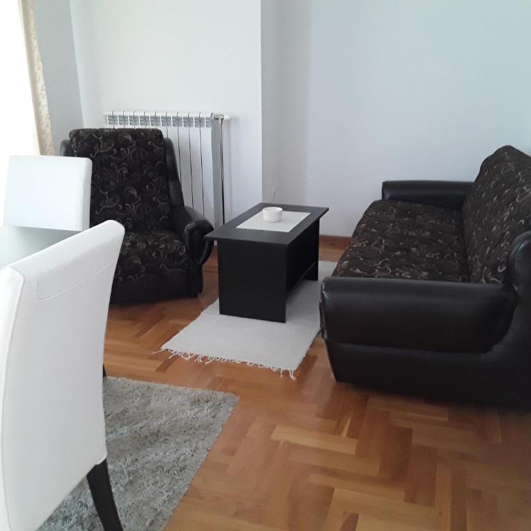Apartmani Ivanovic - One-Bedroom Apartment - 3