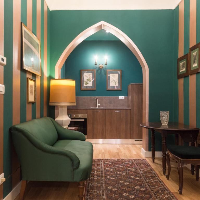 Porta Palace Apartments - One-Bedroom Suite - 1