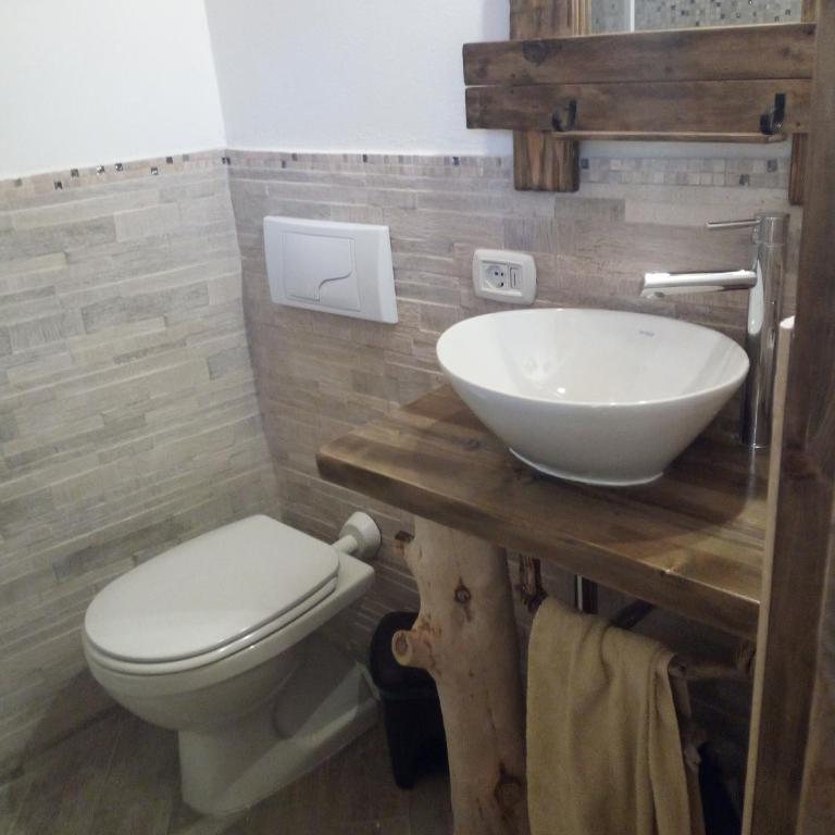 Tiny House - One-Bedroom House - 20