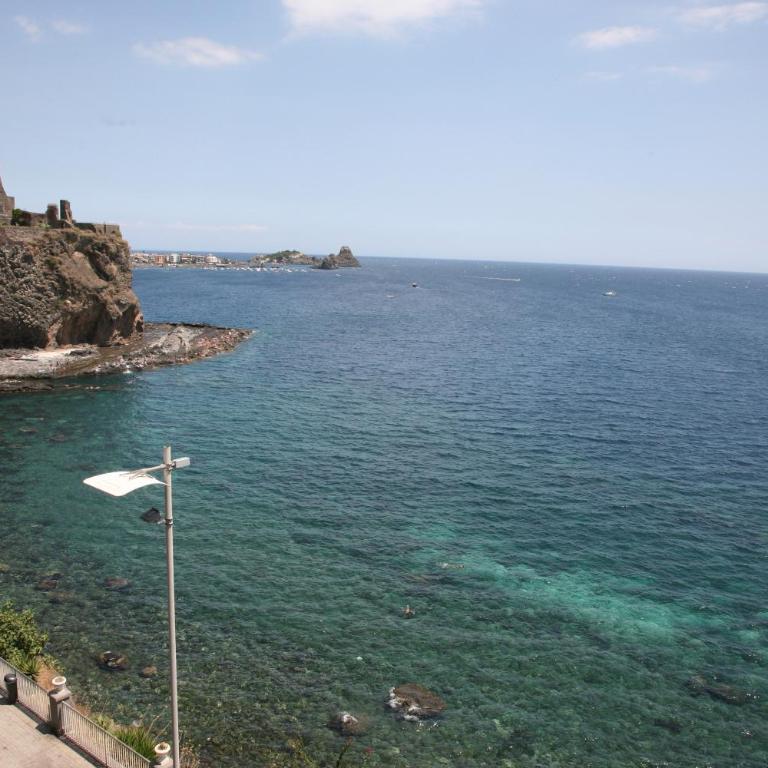 Casa Vitale - Appartamento con Vista Mare - 8