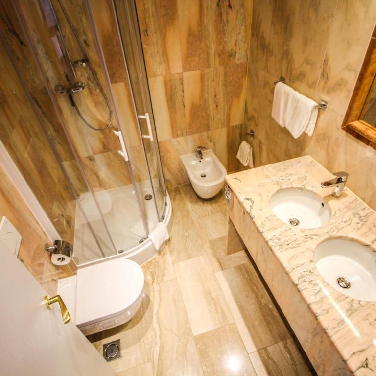 Grand Hotel Palladium - Habitación Doble Confort - 1 o 2 camas - 10