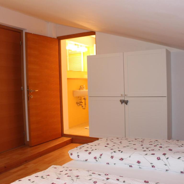 Haus Ilse & Karl Heinz - Double Room with Private Bathroom - 2