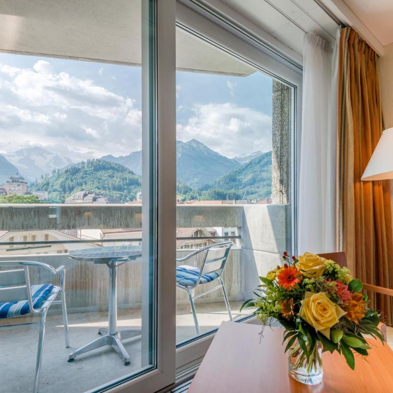 Hotel Metropole Interlaken - Standard Double Room - Queen Bed - 3