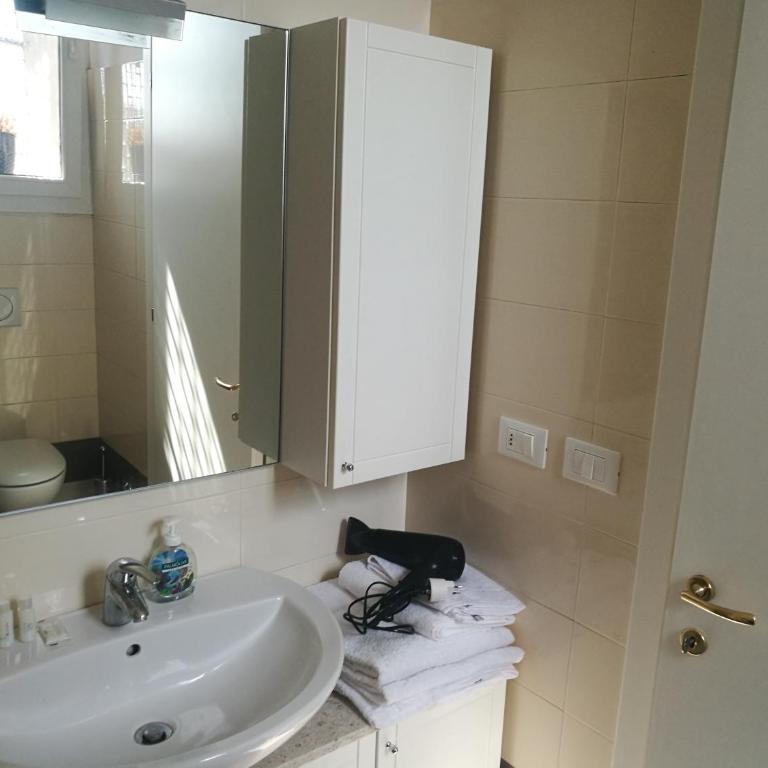 Residenza Piazza Dei Martiri 8 - Appartamento Deluxe - 12