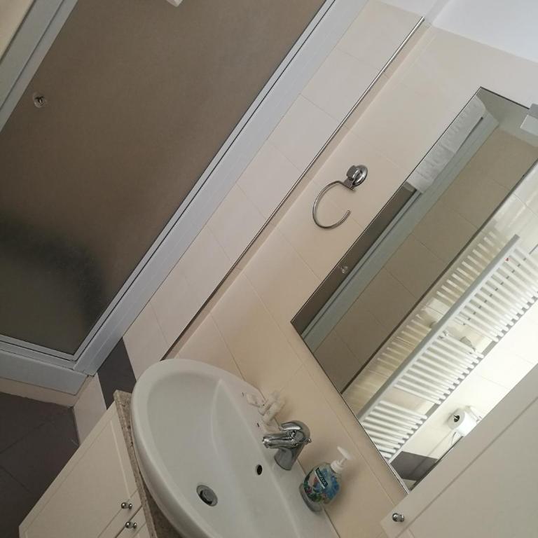 Residenza Piazza Dei Martiri 8 - Appartamento Deluxe - 33
