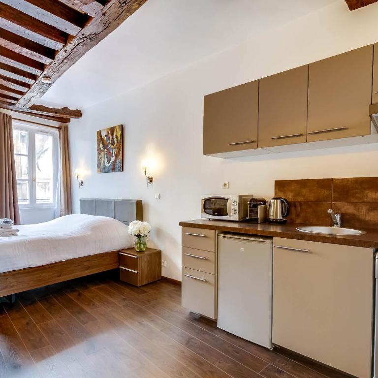 Upper Class Suites - Rue Saint Honoré - Deluxe Apartment - 4th floor - 8