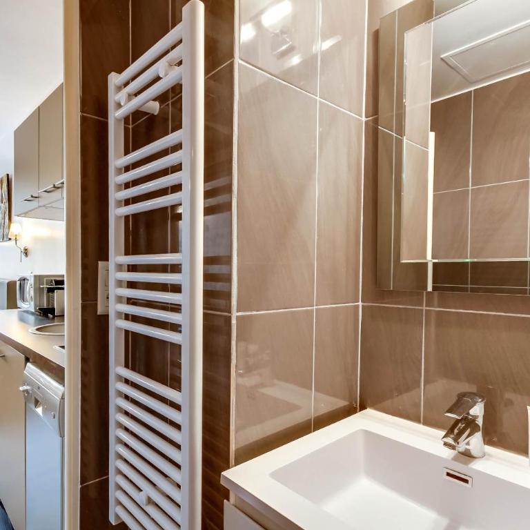 Upper Class Suites - Rue Saint Honoré - Deluxe Apartment - 4th floor - 9