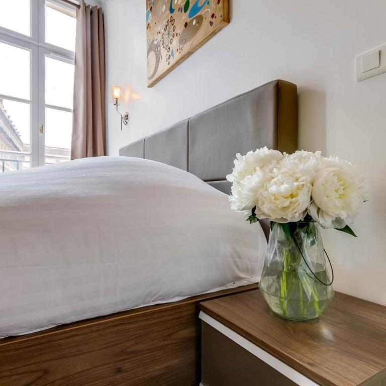 Upper Class Suites - Rue Saint Honoré - Deluxe Apartment - 2nd Floor - 15