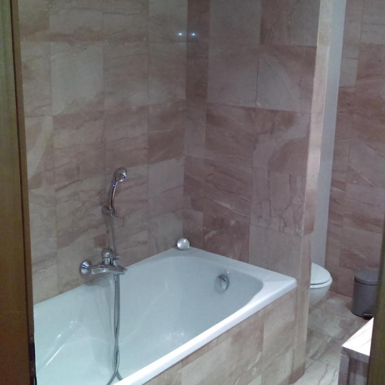 Hotel de l'Orangerie - Chambre Quadruple - 2