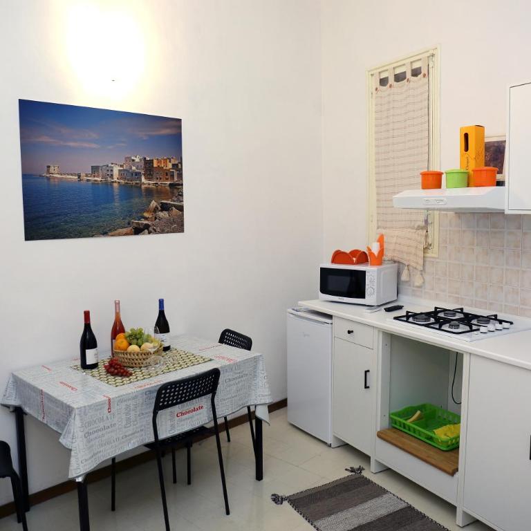 Appartamenti al Porto - Appartamento con 2 Camere da Letto - 5