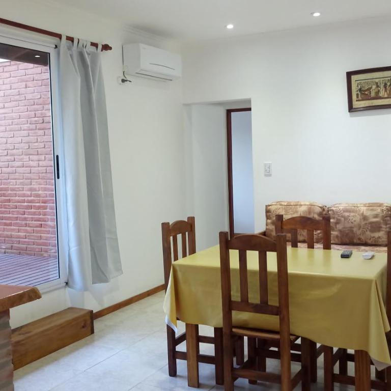 Merlion - One-Bedroom Apartment - 1