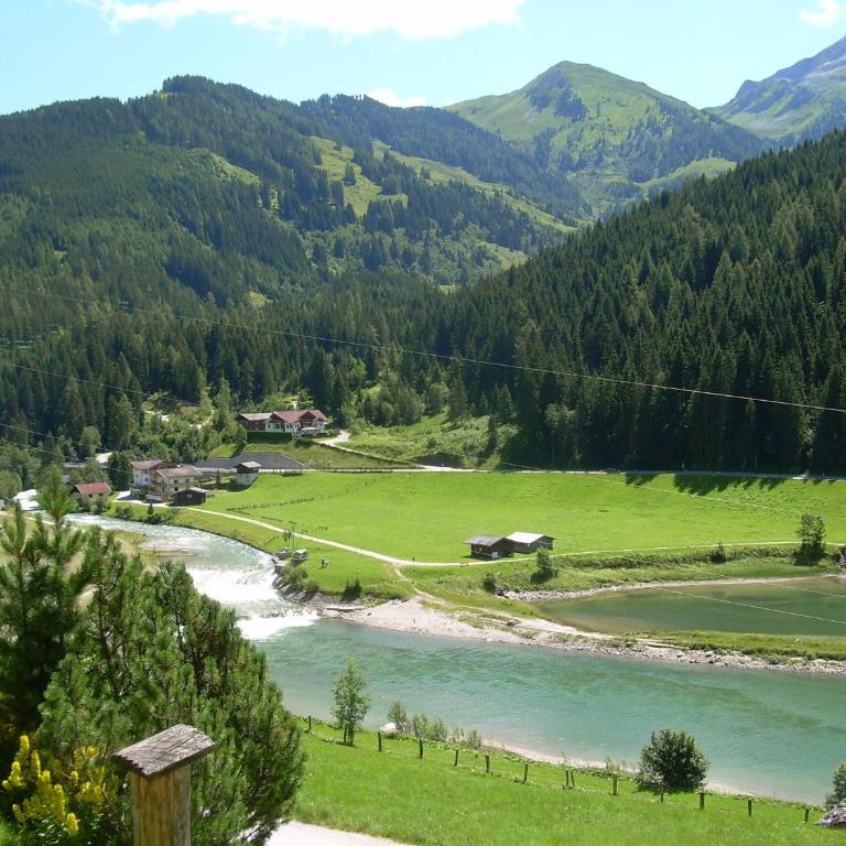 Ferienwohnungen Rieder - Apartment mit 2 Schlafzimmern und Balkon - 17