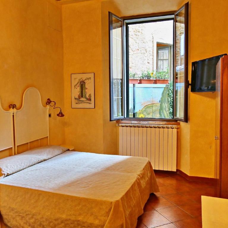 Hotel Italia Cortona - Chambre Double ou Lits Jumeaux Standard - 5