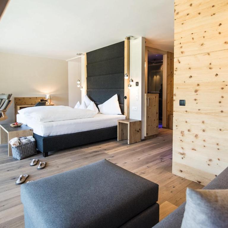 Hotel Kronblick - Suite King Deluxe Romantic Dream - 4