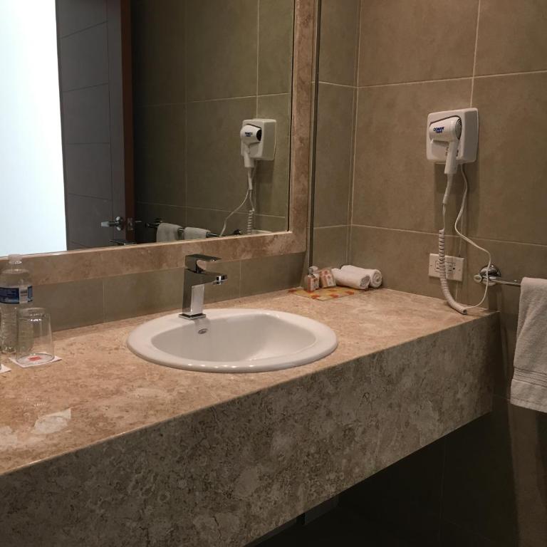 Ambiance Suites - Standard Suite - 14