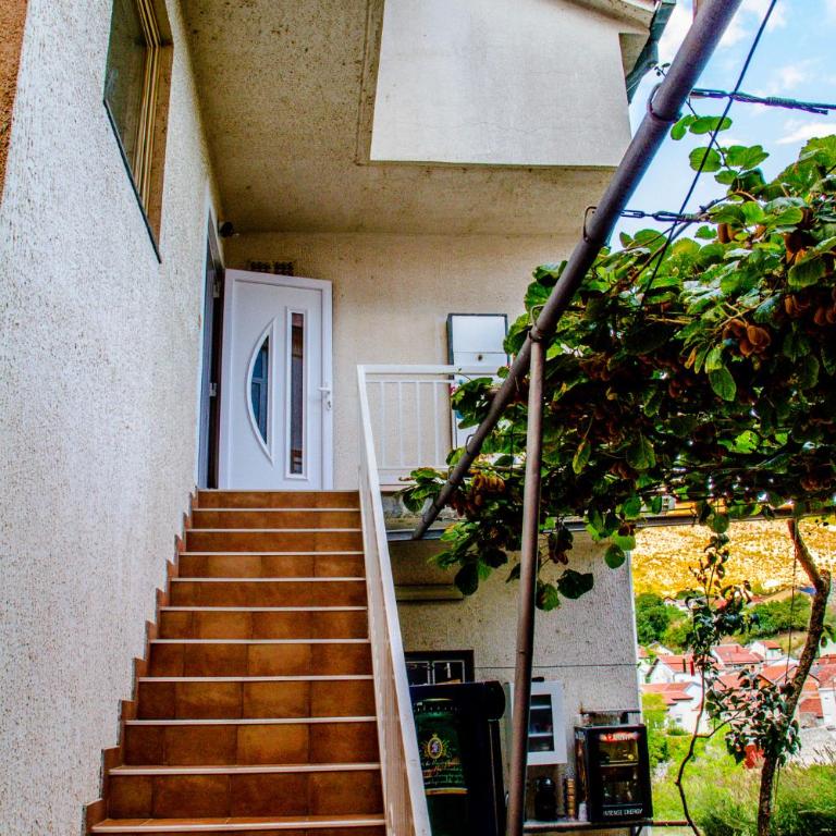 Magic river view Apartment - Two-Bedroom Apartment - 9