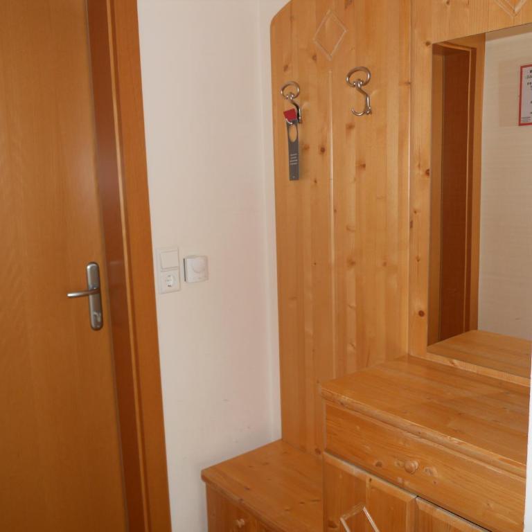 Gästehaus Ehweiner - Deluxe Doppel-/Zweibettzimmer - 20