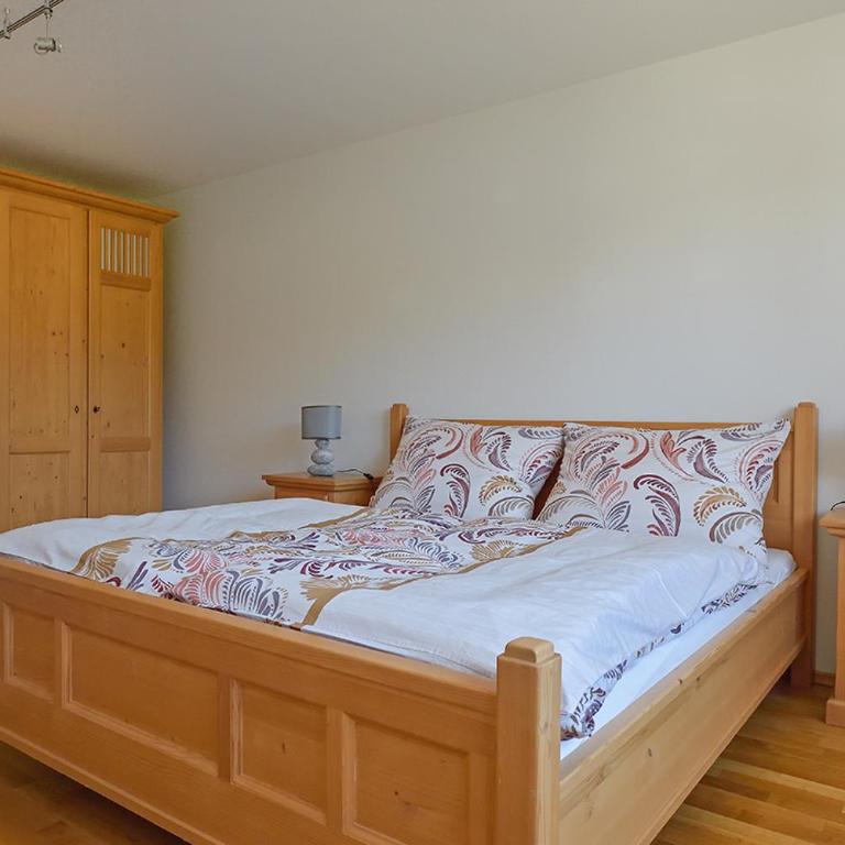 Ferienwohnung Hentschel - Apartment with Balcony - 5