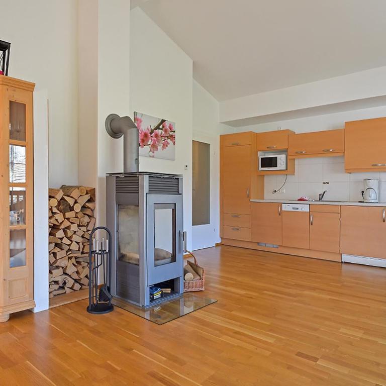 Ferienwohnung Hentschel - Apartment with Balcony - 7