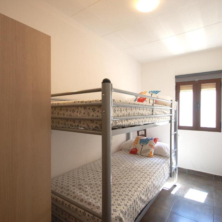 Lets Holidays COZY APARTMENT 70 m. from THE BEACH in TOSSA - Apartamento de 2 dormitorios - 12