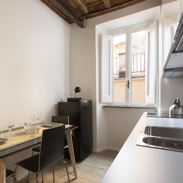 Cozy apartment in via degli Spagnoli - FromHometoRome - One-Bedroom Apartment - 6