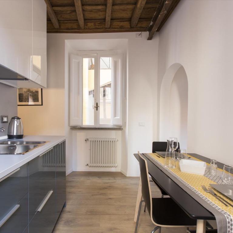 Cozy apartment in via degli Spagnoli - FromHometoRome - One-Bedroom Apartment - 14