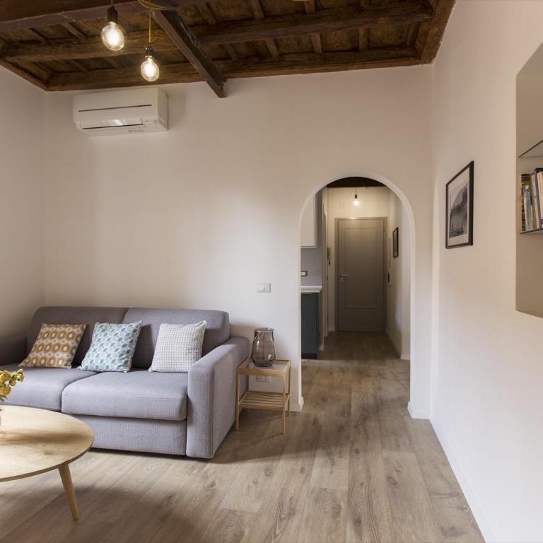 Cozy apartment in via degli Spagnoli - FromHometoRome - One-Bedroom Apartment - 21