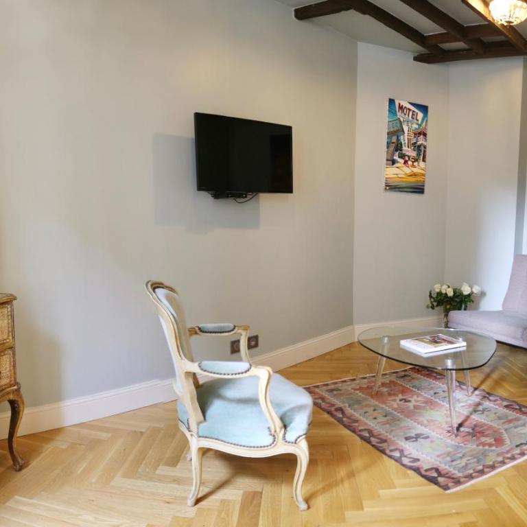 Ateliers de Montmartre ADM - Suite Lit King-Size - 11