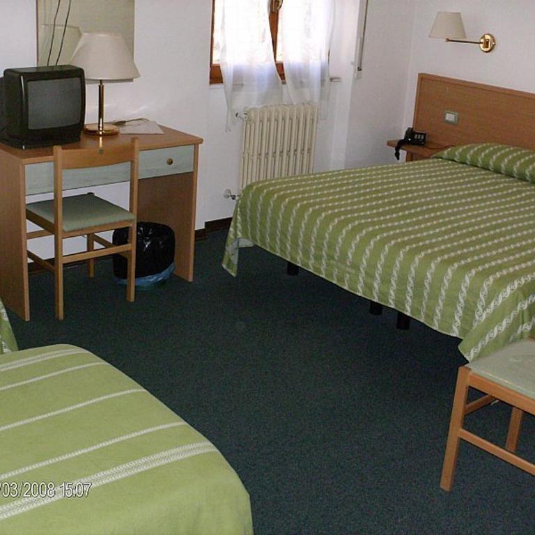 Hotel Etruria - Camera Familiare Superior - 4