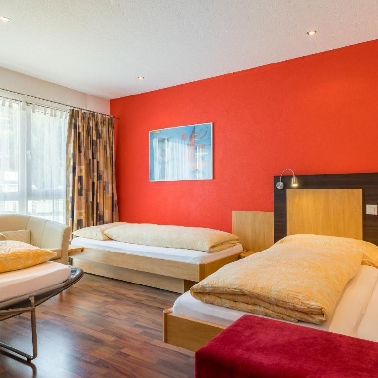 Hotel Blattnerhof - Familienzimmer mit Dusche - 3