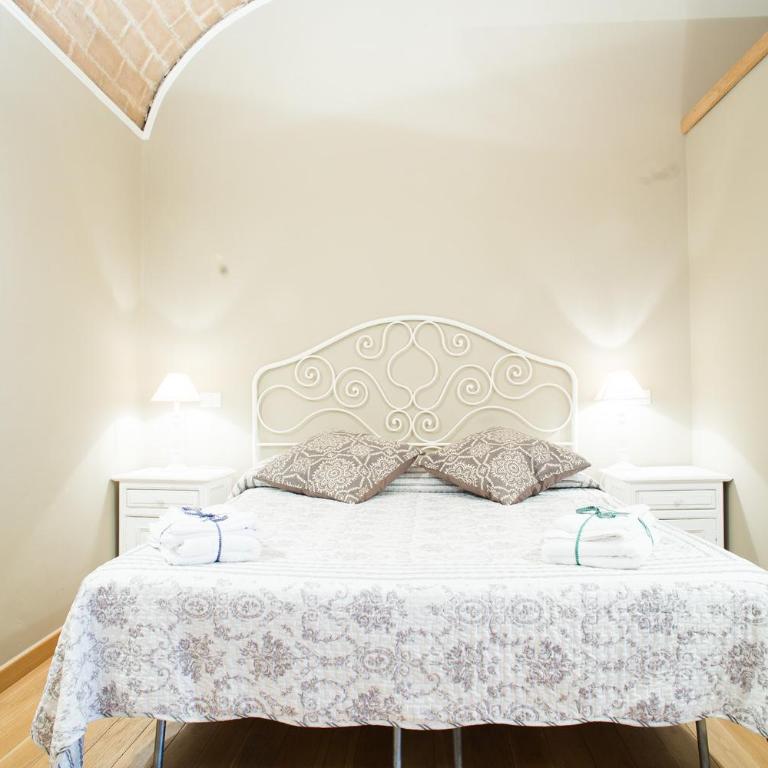 Le Erbe Guest House - Camera Matrimoniale con Bagno Privato - 5