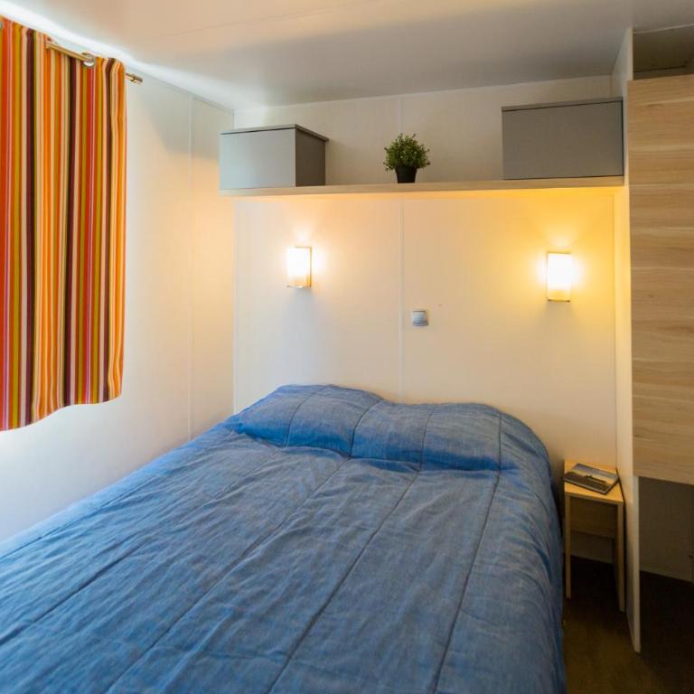 Camping La Llosa - Two-Bedroom Mobile Home - 3
