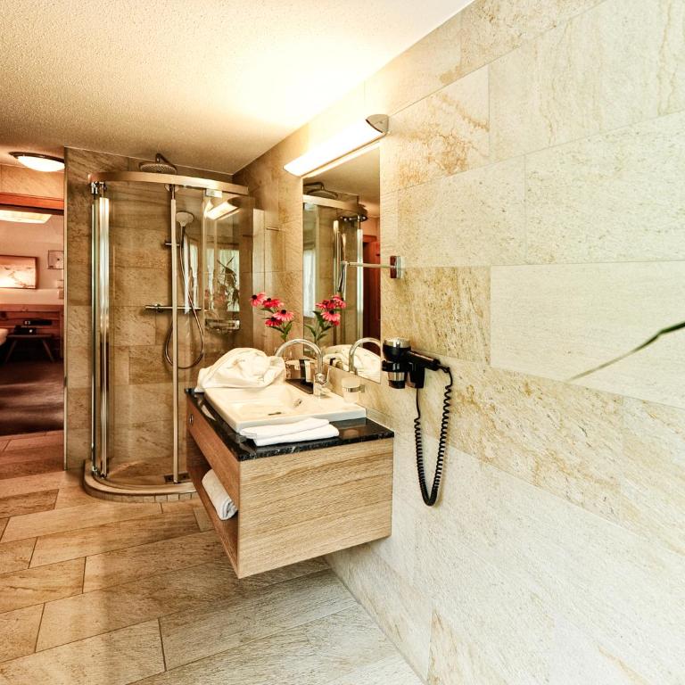 Hotel Salnerhof - Einzelzimmer mit Balkon - 1