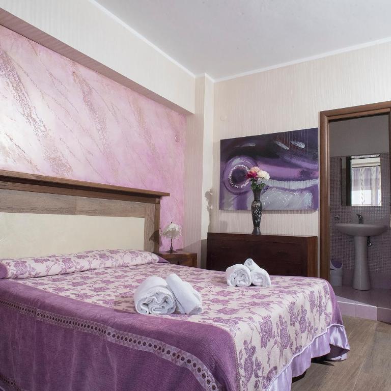 Affittacamere Prestige - Camera Matrimoniale/Doppia con Letti Singoli con Balcone - 8