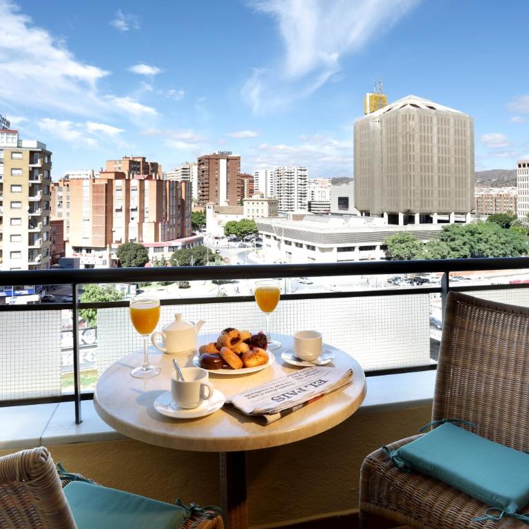 Eurostars Astoria - Superior Double Room with Terrace - 11