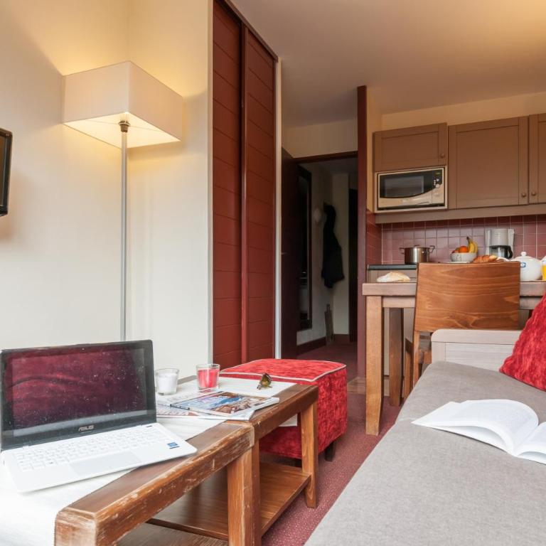 Résidence Pierre & Vacances Le Belmont - Studio avec Alcôve (4 Personnes) - 6