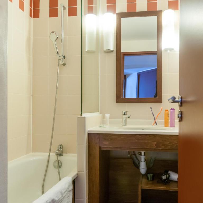 Résidence Pierre & Vacances Le Belmont - Studio avec Alcôve (4 Personnes) - 5
